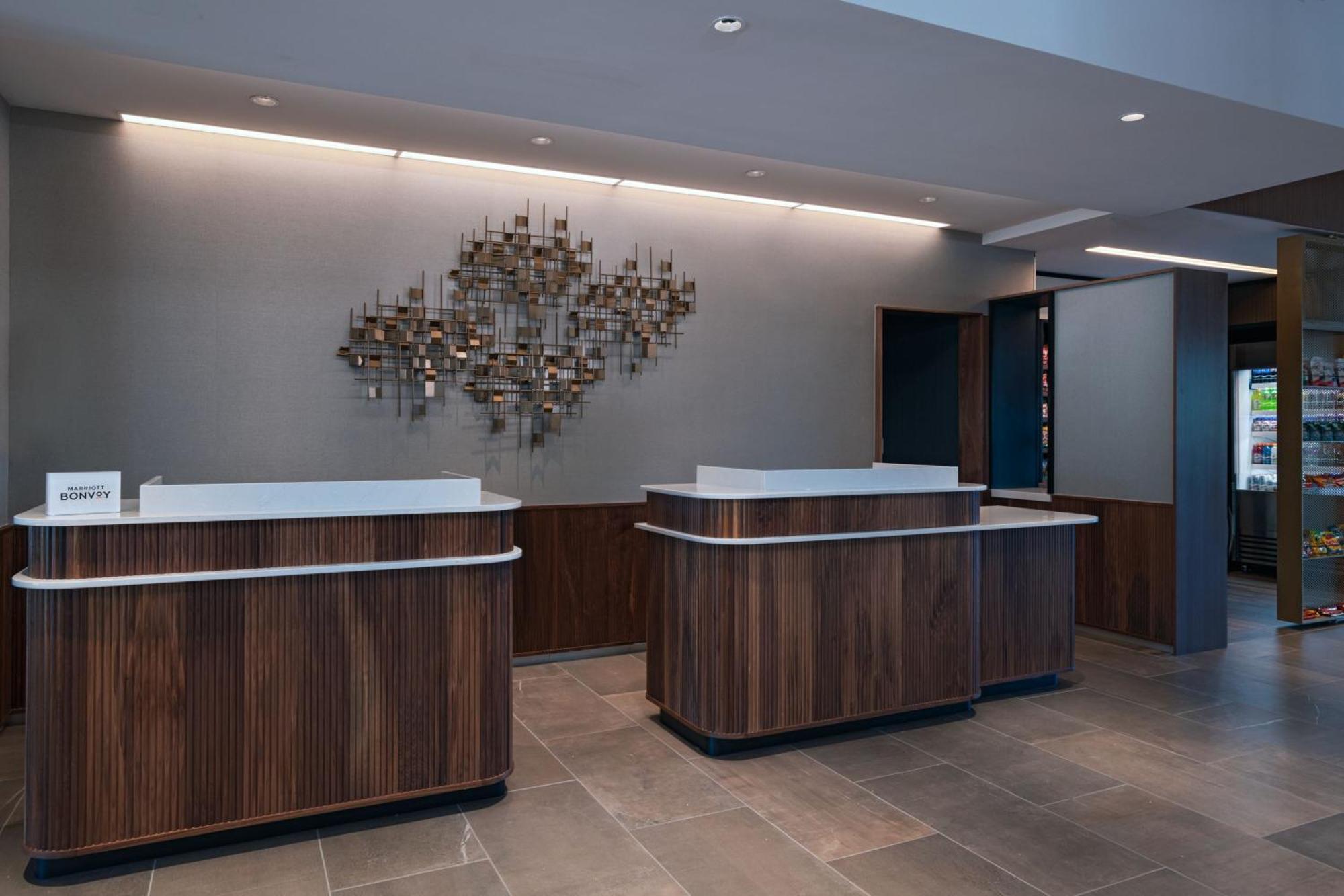 Courtyard By Marriott Colorado Springs North, Air Force Academy Hotel Ngoại thất bức ảnh