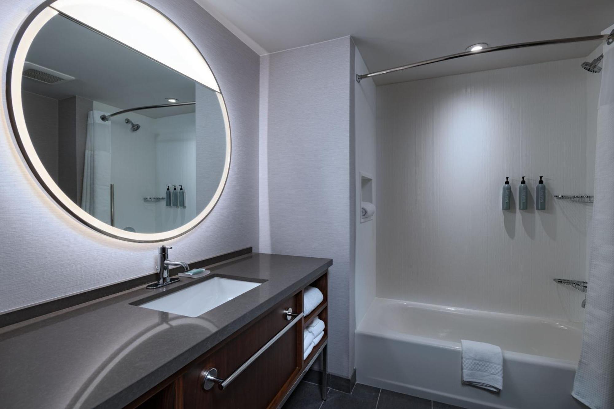 Courtyard By Marriott Colorado Springs North, Air Force Academy Hotel Ngoại thất bức ảnh